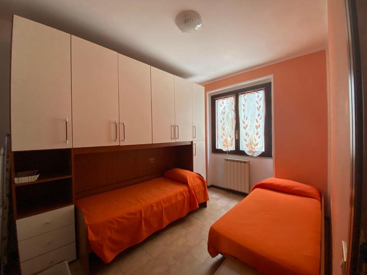 Geranium Home Lake Como Argegno Buitenkant foto
